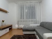 Kiadó téglalakás, albérlet, Ajkán 95 E Ft / hó, 1 szobás