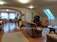 Eladó családi ház, Baracskán 98 M Ft, 6 szobás