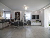 Eladó téglalakás, Törökbálinton 194.9 M Ft, 4 szobás