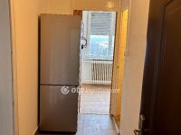 Eladó panellakás, Dunaújvárosban 33.5 M Ft, 1+1 szobás