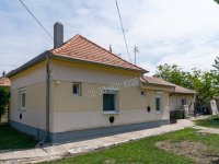 Eladó családi ház, Mosonmagyaróváron 67 M Ft, 3 szobás