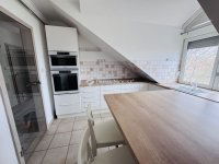 Eladó téglalakás, Pécsett 74.5 M Ft, 3 szobás