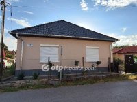 Eladó családi ház, Csengődön 26 M Ft, 2 szobás