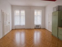 Eladó téglalakás, VI. kerületben, Aradi utcában 97.5 M Ft