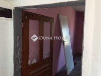 Eladó családi ház, Szentpéterúron 8.9 M Ft, 1 szobás