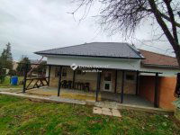 Eladó ikerház, Várgesztesen 49.99 M Ft, 2 szobás