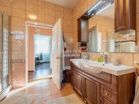 Eladó családi ház, Veresegyházon 157 M Ft, 6 szobás