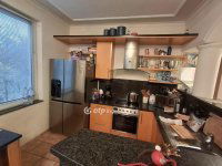 Eladó családi ház, Kisorosziban 144.9 M Ft, 6 szobás