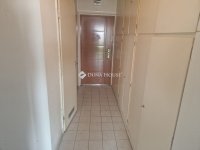 Eladó panellakás, Pécsett 59.9 M Ft, 3 szobás