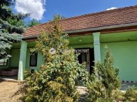 Eladó családi ház, Tóalmáson 24.9 M Ft, 1 szobás