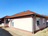 Eladó családi ház, Nyíregyházán 59.99 M Ft, 3 szobás