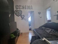 Eladó családi ház, Pápán 32.99 M Ft, 1+3 szobás