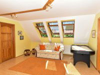 Eladó családi ház, Veszprémben 219.9 M Ft, 3+3 szobás