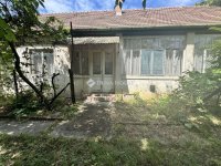 Eladó családi ház, Szigetmonostorban 55 M Ft, 2+1 szobás