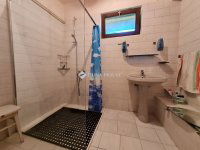 Eladó családi ház, Balatonszabadiban 65 M Ft, 5 szobás