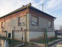 Eladó családi ház, Ózdon 12.5 M Ft, 2 szobás