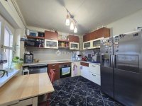 Eladó családi ház, Pécelen 68.5 M Ft, 3 szobás