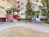 Eladó panellakás, Nyíregyházán 73.5 M Ft, 2+2 szobás