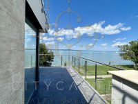 Eladó téglalakás, Siófokon 265 M Ft, 3 szobás