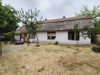 Eladó családi ház, Kecskeméten 16.9 M Ft, 2 szobás