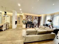 Eladó téglalakás, XIII. kerületben 295 M Ft, 6 szobás