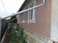 Eladó családi ház, Esztergomban 87.9 M Ft, 5 szobás
