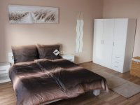 Eladó téglalakás, Makón 39.99 M Ft, 1 szobás