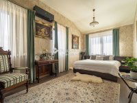 Eladó családi ház, Szentendrén 549.9 M Ft, 6 szobás