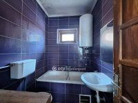 Eladó családi ház, Békésen 12.5 M Ft, 1+2 szobás