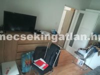 Kiadó panellakás, albérlet, Pécsett 180 E Ft / hó, 2 szobás