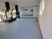 Eladó családi ház, Makón 64 M Ft, 4 szobás