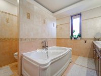 Eladó családi ház, Siófokon 375 M Ft, 6 szobás