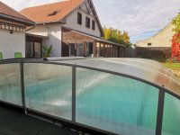 Eladó családi ház, Taksonyon 154.9 M Ft, 9 szobás