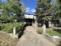 Eladó ipari ingatlan, Kesztölcön 250 M Ft / költözzbe.hu