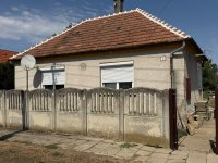 Eladó családi ház, Nagysimonyin 14.5 M Ft, 2 szobás
