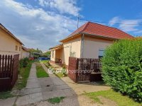Eladó családi ház, Tiszapüspökin 35 M Ft, 2+1 szobás