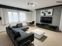 Eladó családi ház, Győrött 99.99 M Ft, 3+1 szobás