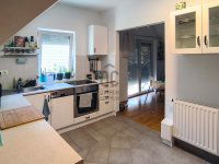 Eladó téglalakás, Győrött 72 M Ft, 3 szobás