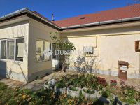 Eladó családi ház, Várpalotán 45.3 M Ft, 4 szobás