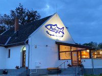 Eladó üzlethelyiség