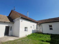 Eladó üzlethelyiség, Jászberényben 79 M Ft