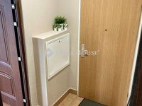 Eladó téglalakás, XIII. kerületben 210 M Ft, 5 szobás