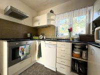 Eladó családi ház, Szentendrén 99.999 M Ft, 4 szobás