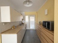 Eladó családi ház, Felsőpakonyban 79.8 M Ft, 4 szobás