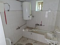 Eladó családi ház, Tiszaszentimrén 9.99 M Ft, 2 szobás