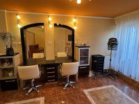 Kiadó ipari ingatlan, Nyíregyházán 300 E Ft / hó