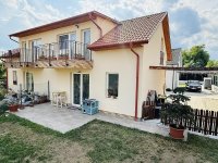 Eladó ikerház, Szentendrén 124.9 M Ft, 4 szobás
