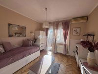 Eladó téglalakás, Pécsett 59.9 M Ft, 2 szobás