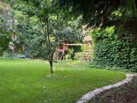 Eladó családi ház, Diósdon 189.9 M Ft, 8 szobás