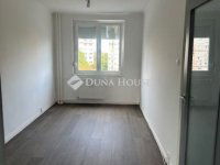 Eladó panellakás, XV. kerületben 82 M Ft, 3+1 szobás